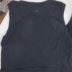 Lululemon crop tank